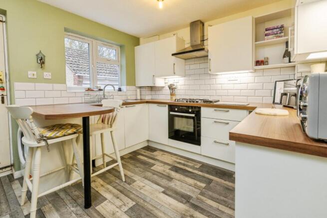 2025-12-29-8ashclose001