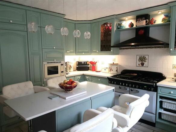 20240918_102400 new colour adjusted kitchen.jpg