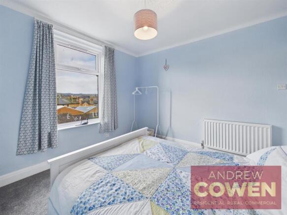 2 bed Apartment for sale Image 7