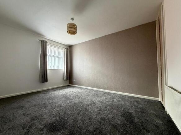 3 bed Terraced for sale Image 4