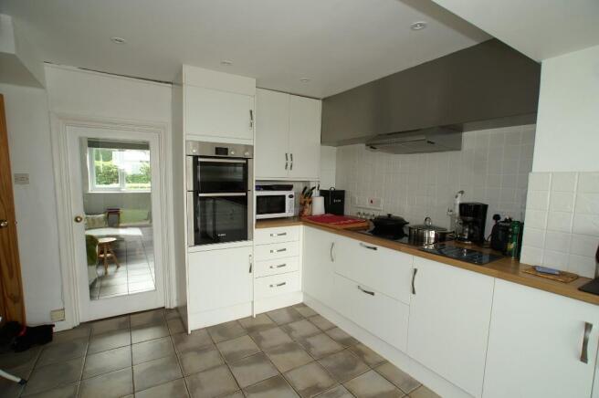 Kitchen Alt