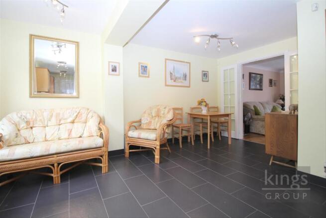 Dining Room.jpg