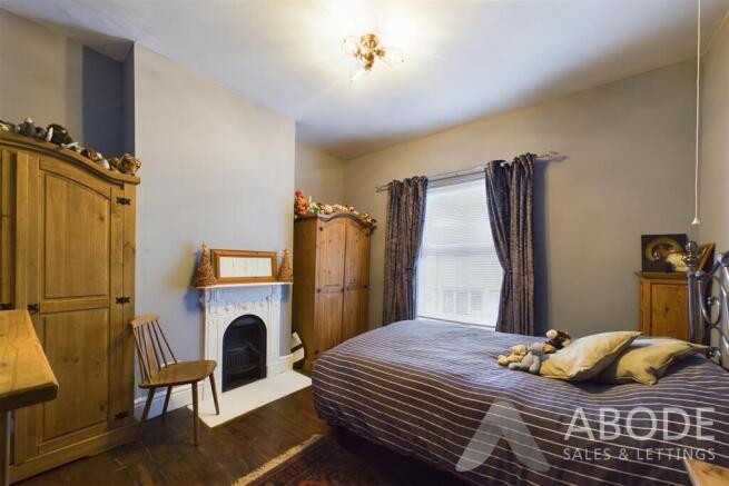 CAM02696G0-PR0460-STILL023.jpg