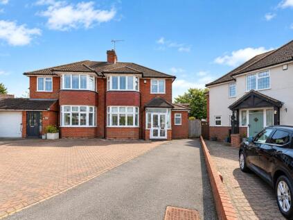 Ash Grove, Aylesbury, Buckinghamshire