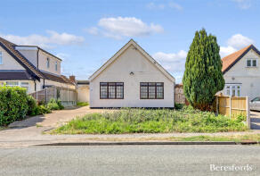 43, Hanging Hill Lane, Hutton CM13 2HS