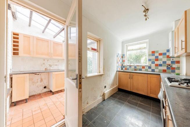 Kitchen (2)