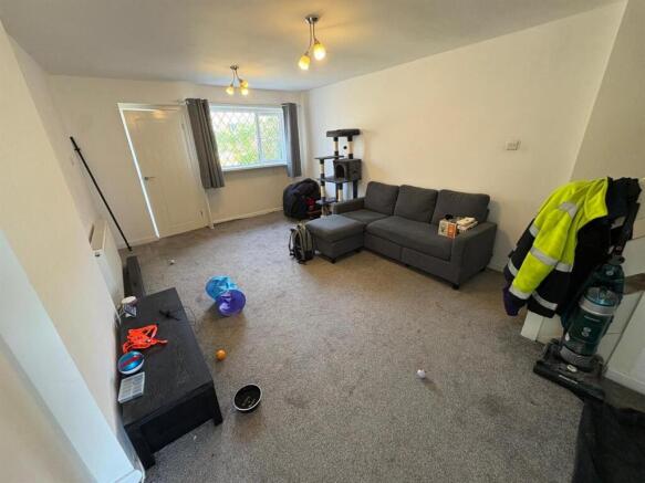 2 bed Town House for sale Image 5