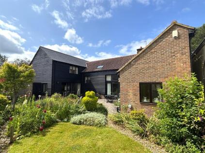 Cuckoo Farm Yard, Urchfont