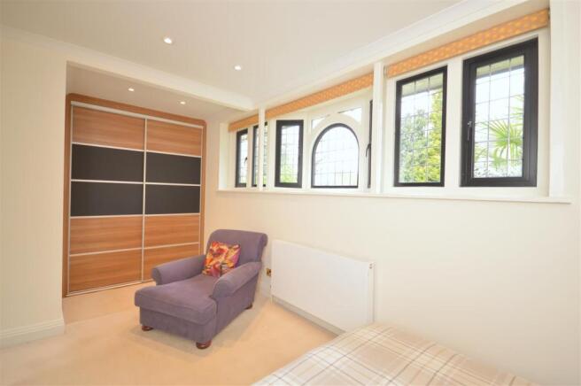 Bedroom new1.jpg