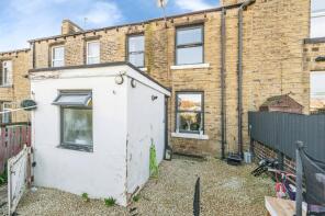45, May Street, Crosland Moor, Huddersfield HD4 5DH
