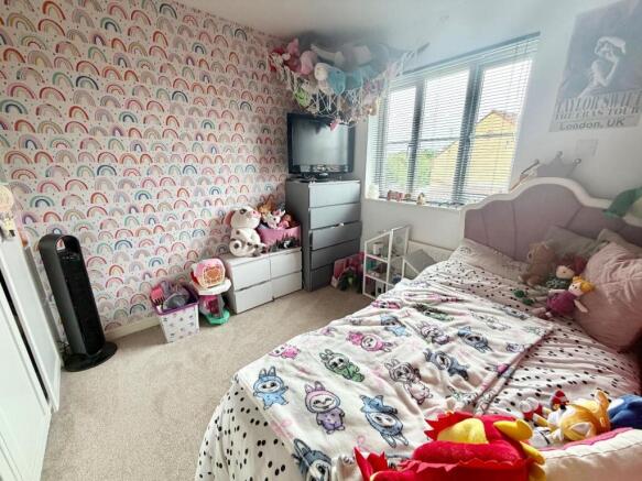 3 bed Semi-Detached for sale Image 11