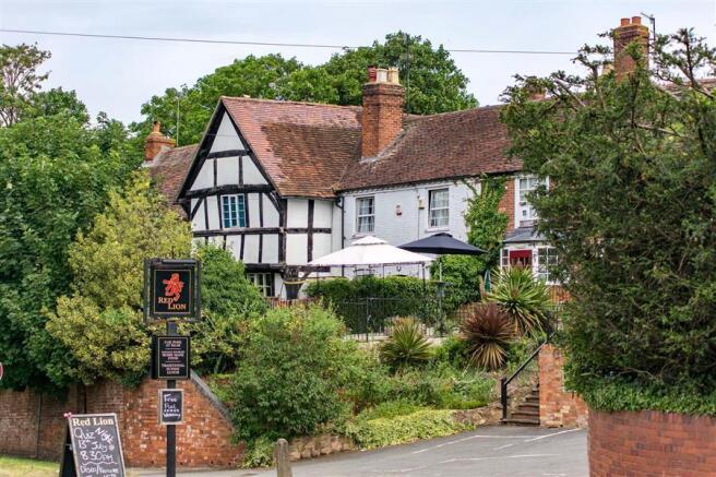 powick pub.jpg