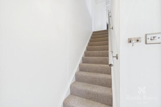 2 bed Semi-Detached for sale Image 7