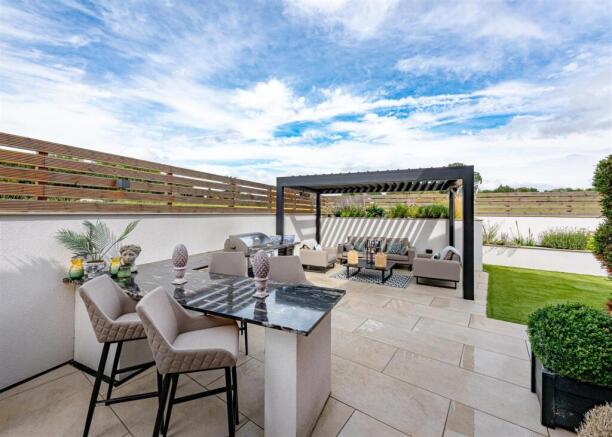 34 Post Office Road-external4.jpg