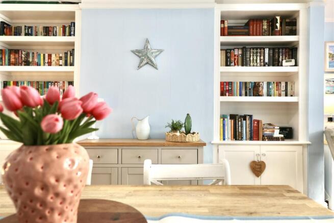 3 bed Terraced for sale Image 10