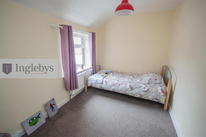 3 bed House for sale Image 10