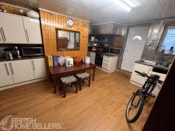 7 bed End of Terrace for sale Image 6
