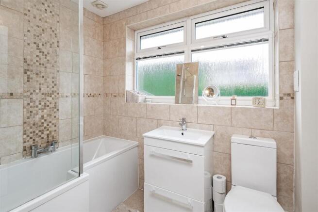 17 Saxon Wood Road-8_lo.jpg