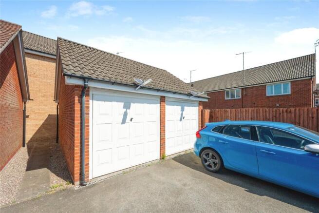 Garage & Rear Access