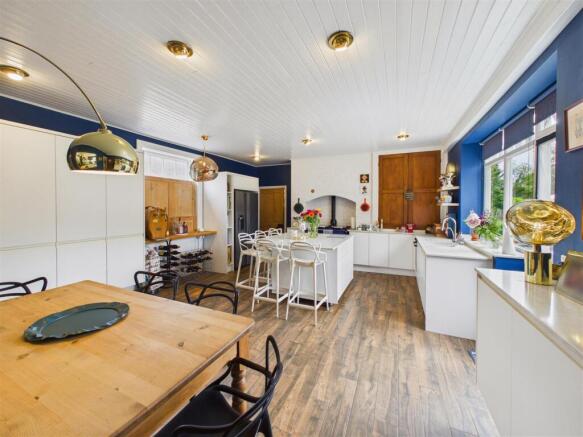 Breakfast Kitchen