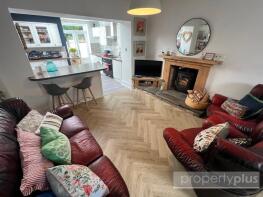 37, Bank Street, Pen-y-graig, Tonypandy CF40 1PJ