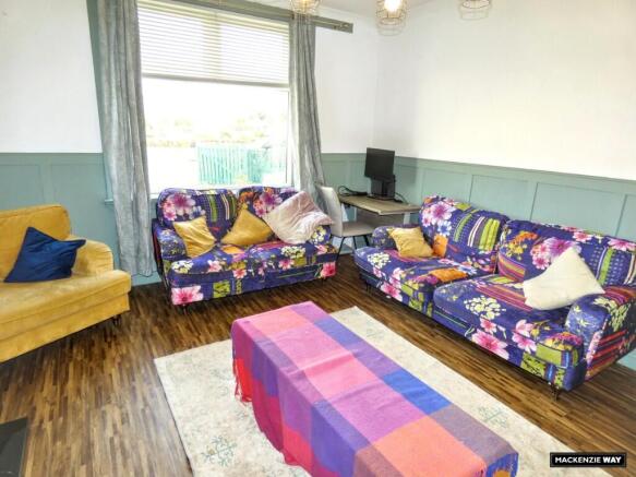 Christie Gardens, Saltcoats, Ayrshire, KA21 photo 4