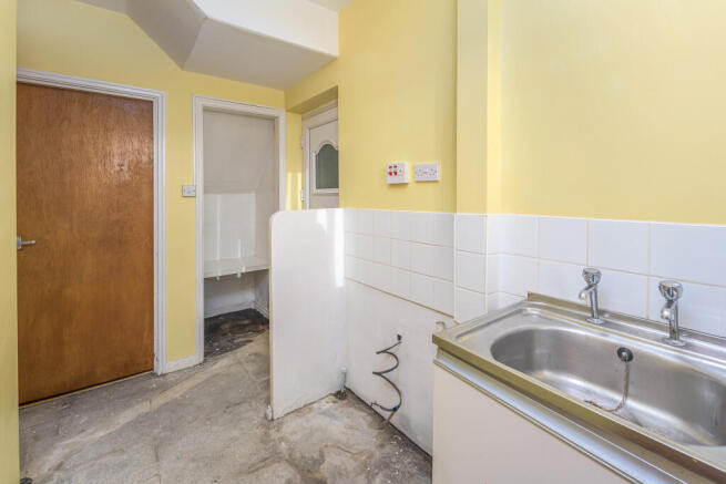 Kitchen 3