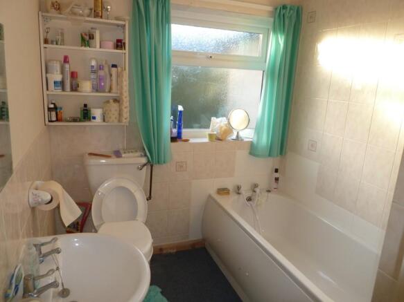 Photo 8