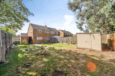 Selkirk Grove, Bletchley, Milton Keynes