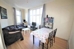 1a, Kepstorn Road, West Park, Leeds LS16 5LL