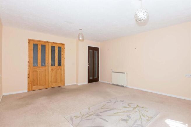 Burleigh Court_5.jpg