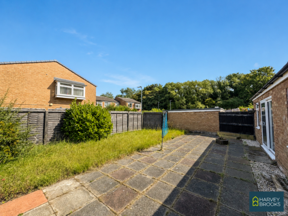 2 bed Semi-Detached Bungalow for sale Image 8