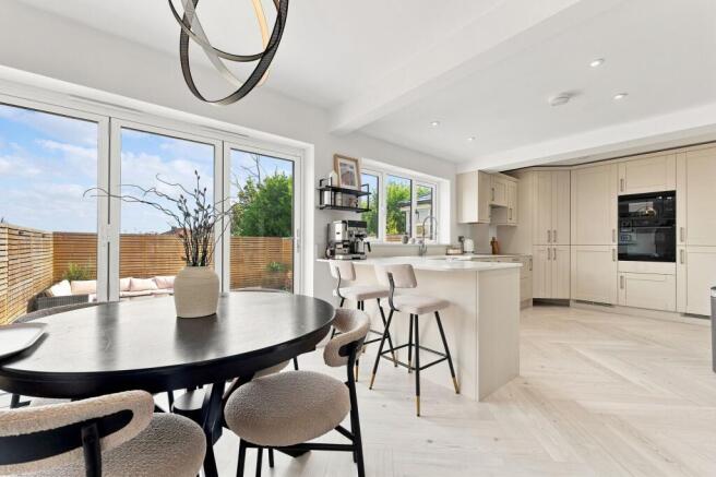 3 bed Detached for sale Image 12