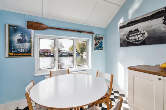 Breakfast Room