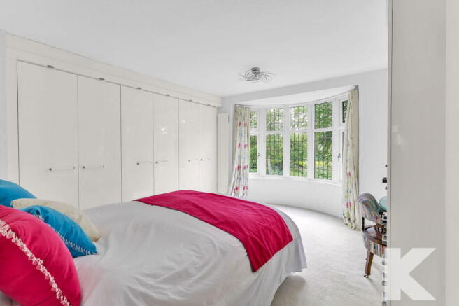 2 bed Semi-Detached for sale Image 12