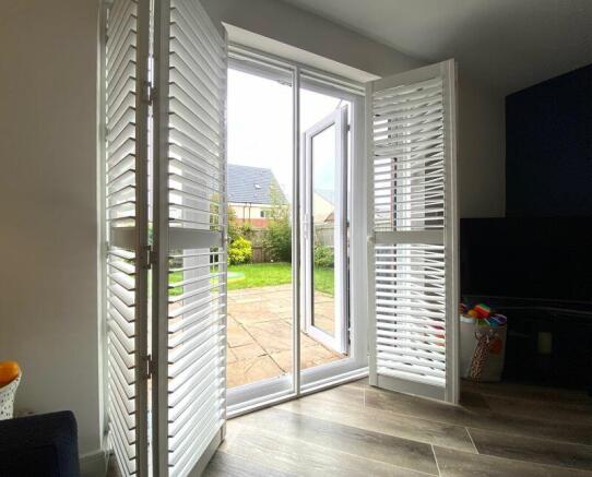 French Doors/Fitted Blinds