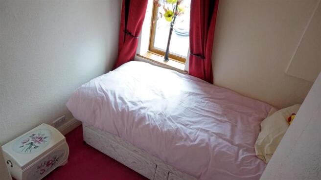 BEDROOM THREE (FRONT)