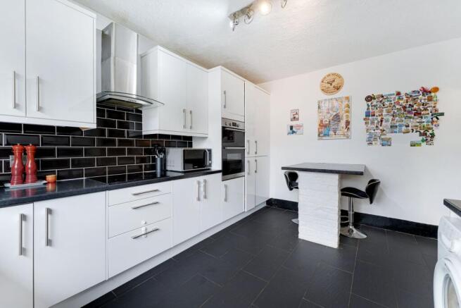 The Quadrant, Romiley, SK6 photo 4