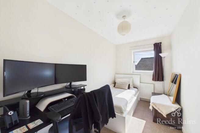 4 bed Detached for sale Image 10