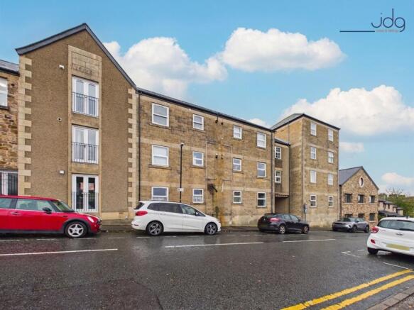 Welcome to St. James Court