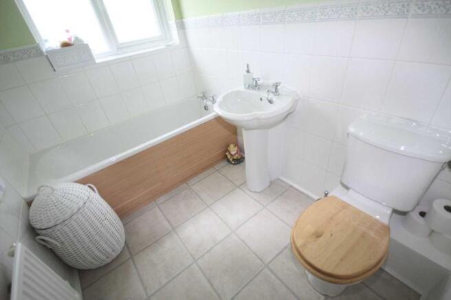 Family Bathroo...