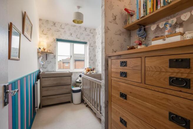 3 bed Semi-Detached to rent Image 10