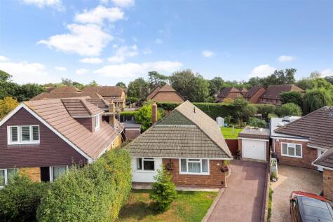 Peper Harow, Horndean
