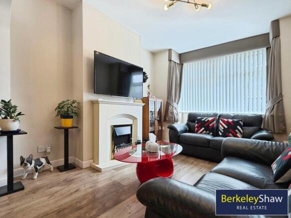 Living room (2)