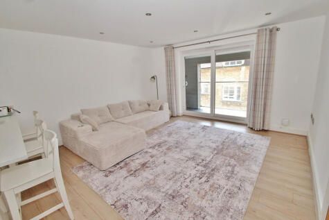 Jones Mews, Witney, OX28