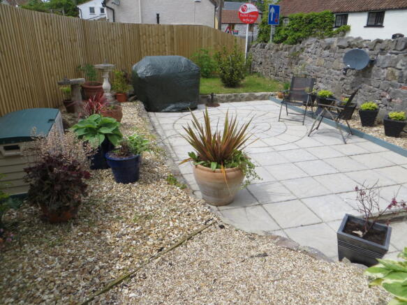 Photo 10
