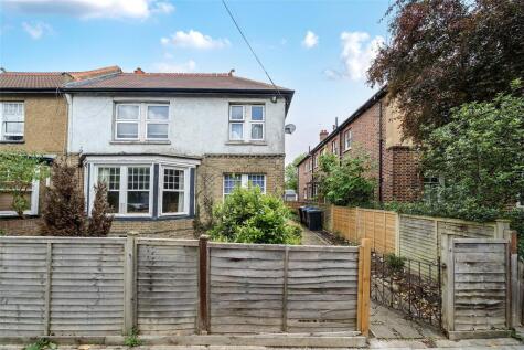 Mitcham Park, Mitcham, CR4