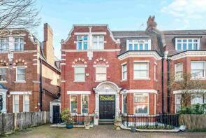 Flat D, 16, Frognal Lane, London NW3 7DU