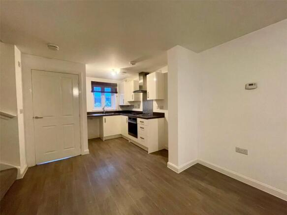 Kitchen(From Lounge)