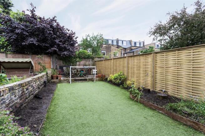 LLSN_Aden Grove_N16 